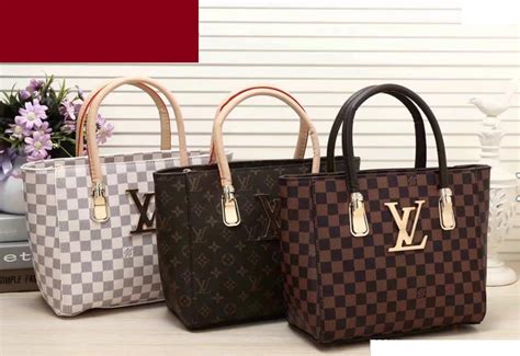 Women's Luxury & Designer Bags 